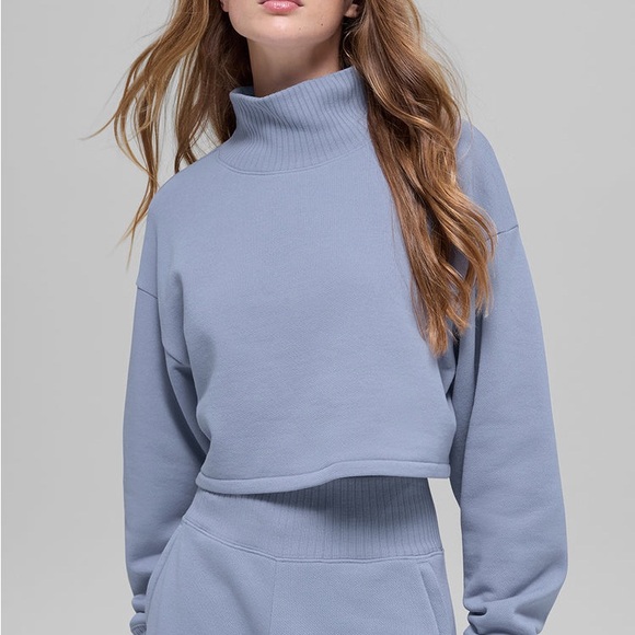 ALO Yoga Tops - ALO Serenity Coverup Winter Frost